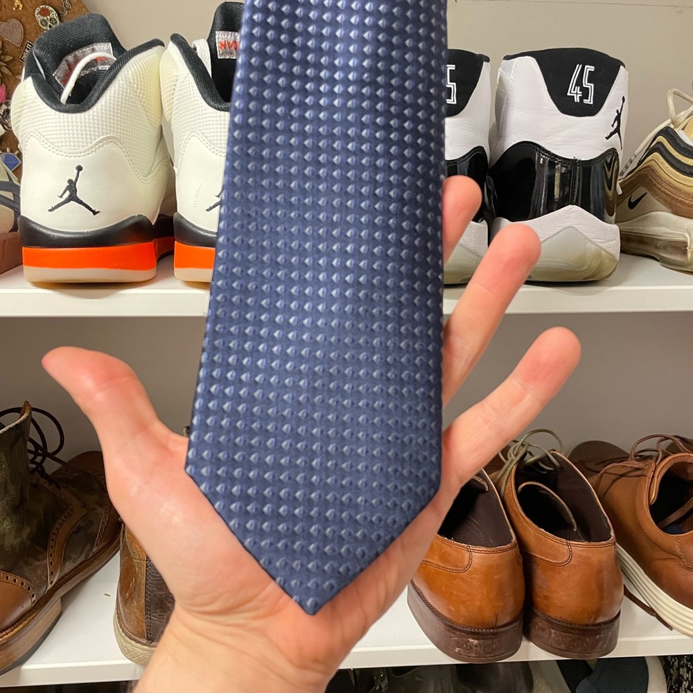 Giorgio Armani blue neck tie with diamond pattern